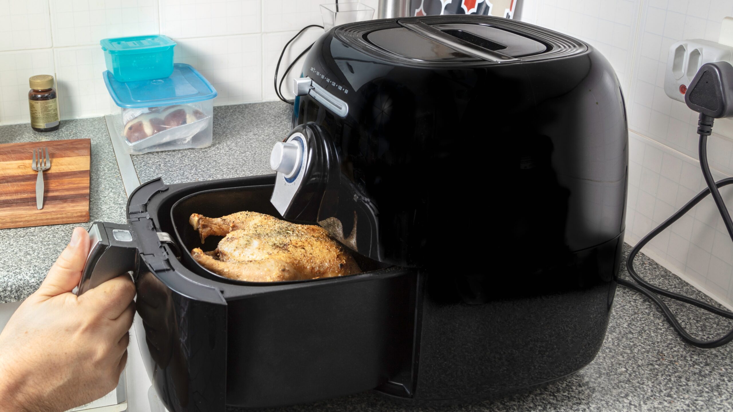 Compact air fryer for recipes