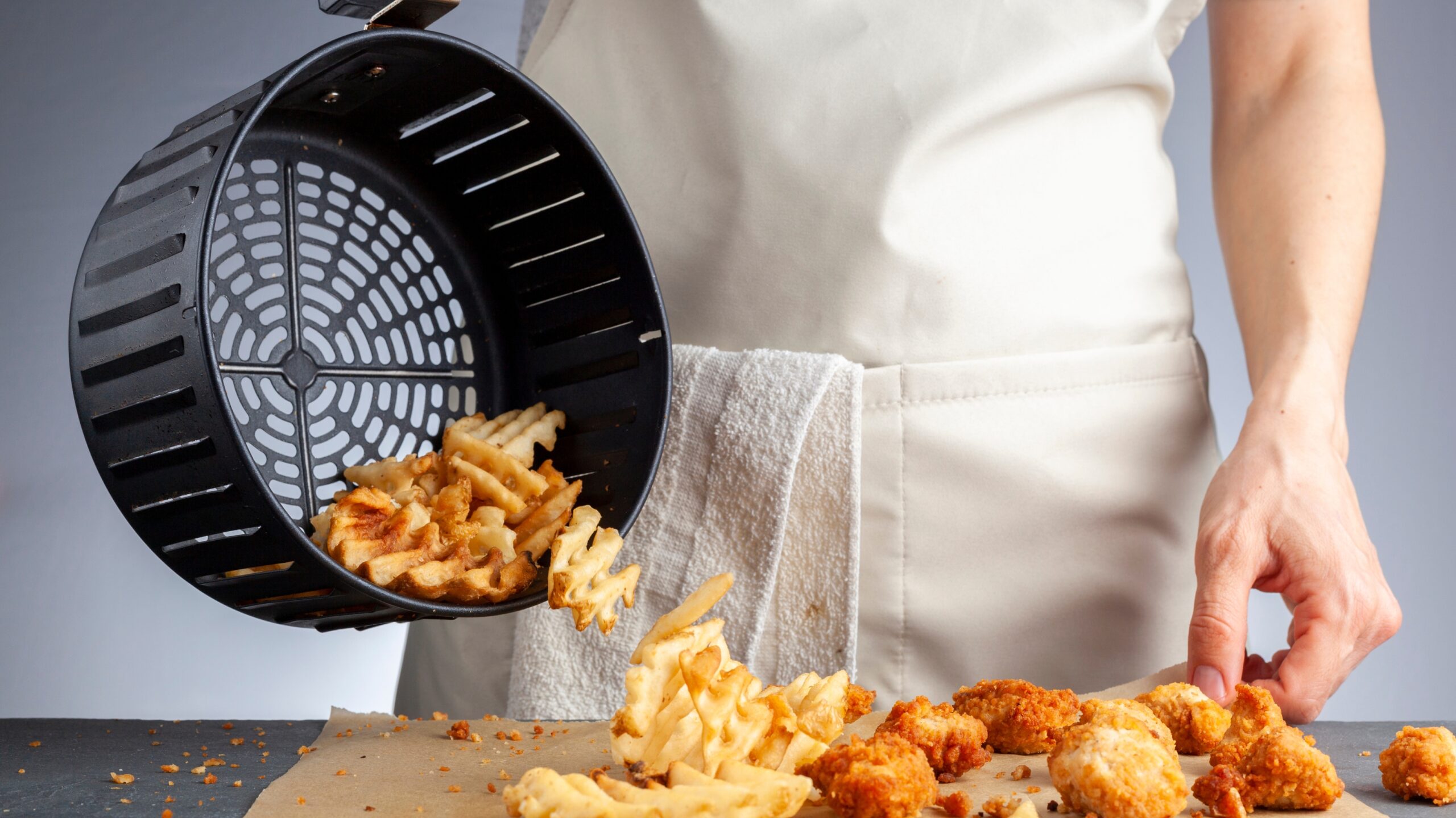 cooking chicken and potato using air fryer