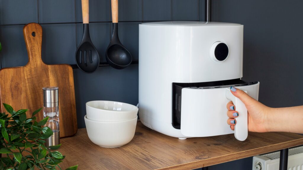Compact air fryer for recipes featured image